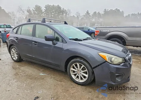 2014 Subaru Impreza Premium z USA, uszkodzony, nr VIN JF1GPAC64E8223611